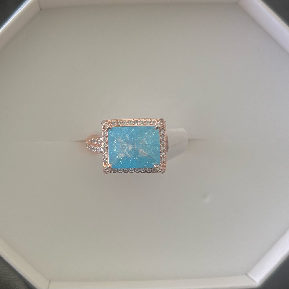 Blue Square Ice Crystal Halo Ring - Rose Gold